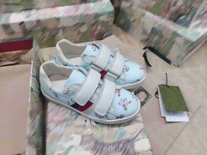 Nieuwe baby sneakers schattige bloemenpatroon print kinderschoenen maat 26-35 hoogwaardige merkverpakking buckle strap meisjes schoenen ontwerper jongens schoenen 24May