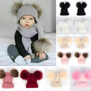 Nuevos accesorios para bebés, niños pequeños, niñas, niños, bebés, invierno, gorro de punto de ganchillo cálido, gorro con bolas de piel