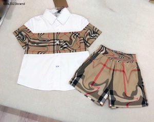 Nouveau bébé t-shirt ensemble Checker design survêtements pour enfants Taille 110-160 vêtements de marque pour enfants Chemise à manches courtes et shorts 24Feb20