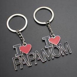 Nieuwe Tassen Sleutelhouder I Love Mom / Dad Jewelry Sleutelhanger Autosleutelhanger voor Vader Moederdag Geschenken Verjaardagscadeau