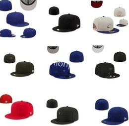 Nouvelles capuchons de balle Ball Caps Ball Caps 2023 Caps de baseball pour femmes et hommes Chic de chapeau brodés Sunhats 112