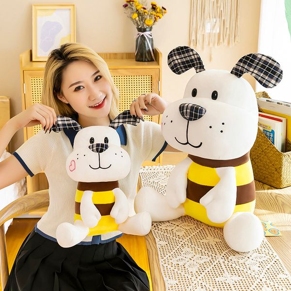 Poupée en peluche abeille chiot, jouet de dessin animé, canapé, oreillers, poupées en peluche Kawaii, décor cadeau d'anniversaire pour enfants, nouvelle collection