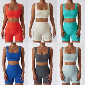 Nieuwe best verkochte naadloze yoga dames sportkleding yoga set sport ondergoed sport shorts fitness suit 2-delige set fitness suit yoga set oefening set