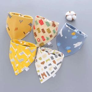 Nouveaux bavoirs Bavoirs en coton pur 5 pièces/lot | Bavoirs triangulaires en Double coton, serviette de salive imprimée de dessin animé, tablier d'alimentation pour bébés garçons et filles