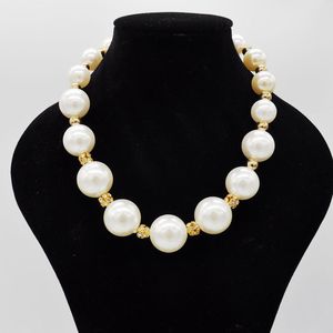 Grote Ronde Parel Kristal Eenvoudige Choker Kettingen Voor Vrouwen Meisje Elegante Korte Sleutelbeen Party Club Sieraden