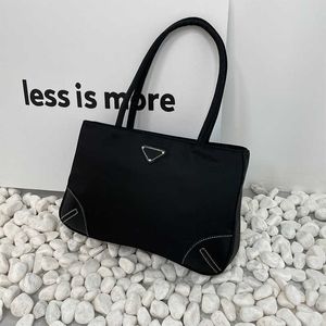 Grand sac fourre-tout de grande capacité pour femmes, sac d'ordinateur de banlieue, sac à bandoulière en Nylon, sac de Shopping, nouvelle collection