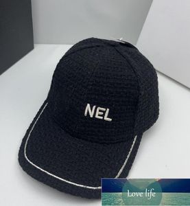 Nueva gorra de béisbol en blanco y negro, gorra de lana roja, informal, todo a la moda, gorras de béisbol al por mayor