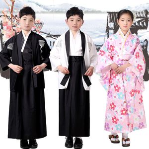 Nieuwe zwarte Japanse jongens Kimono Child Warrior Traditional Swordmen Yukata Kid Stage Performance Kleding Cosplay Cosplay Costume2618
