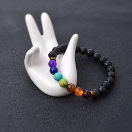 Nieuwe Black Lava Natuursteen Armbanden 7 Reiki Chakra Bead Essentiële Olie Diffuser Armband voor Mannen Vrouwen Sieraden