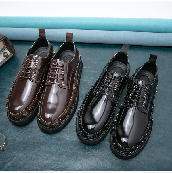 Nouveaux mocassins noirs hommes chaussures en cuir Pu respirant Slip-On chaussures décontractées solides à la main livraison gratuite hommes chaussures habillées pour garçons chaussures de fête