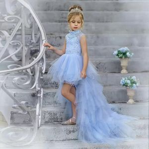 Nouveau Bleu Haut Bas Filles Pageant Robes Col Haut Perlé Paillettes Volants Niveau Jupe Enfants Tenue De Soirée Avant Court Dos Longue Robe De Mariée Filles