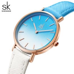 Nouveau Blue Shengke Simple Design Japan Quartz Mouvement horloge imperméable Dames Wristwatch Band en cuir Montres classiques pour femmes