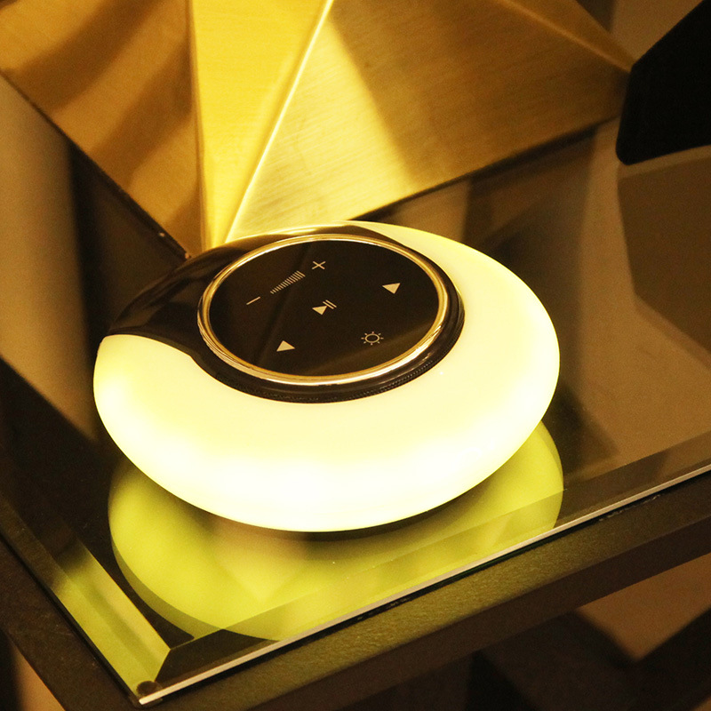 New Bluetooth speaker light manufacturer direct sales creative portable intelligent small speaker subwoofer