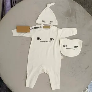 Nieuw geboren baby jumpsuit kinderen bodysuit voor baby's meisje designer merk brief kostuum overalls kleding outfit romper outfi bib hoed 3pc csd2403276-6