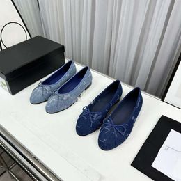 Nuevos zapatos de ballet de mezclilla Bowtie tacones de tazón redondo de cuero pisos para grils de diseñadores para mujeres zapatos de vestimenta casual de alta calidad talla de calzado de fábrica 35-43 con caja