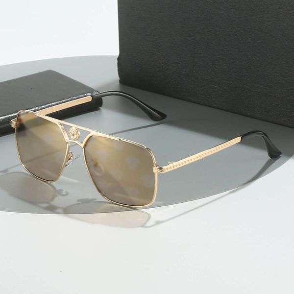 Nouvelle boîte de lunettes de soleil à monture métallique pour femmes, lunettes de marque d'imitation, lunettes de soleil de Protection solaire