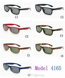 NOUVELLE BRANGE Designer Fashion Outdoors Glass Sunglasses pour les hommes et les femmes Sportez des lunettes de soleil unisexes.