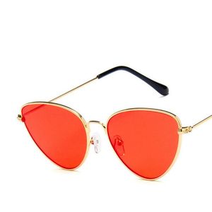 Nouvelle marque Designer Sexy Cat Eye lunettes de soleil femmes 2017 été Vintage clair nuances métal lunettes de soleil 10 PCS/Lot livraison gratuite