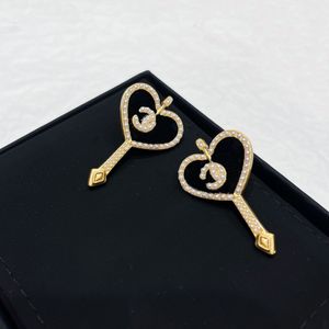 Boucles d'oreilles de styliste de luxe pour femmes, nouvelle marque, or 18 carats, amour de cupidon, boucles d'oreilles pour filles, bijoux cadeau