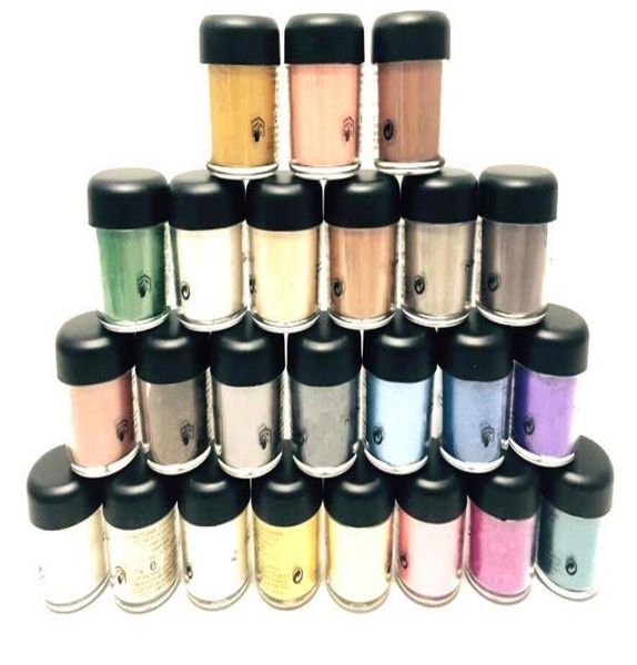 Nouveau maquillage de marque 75g Pigment à paupières Single Ferme lâche avec nom anglais 24 couleurs 24pcslot2946970