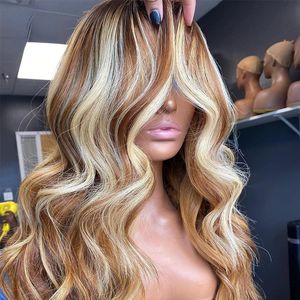 Nieuwe Braziliaanse Haar Blonde Hoogtepunten Korte Golvende Haarkant Menselijk Haar HD Transparant Kant Frontale Pruik voor Vrouwen Preplucked