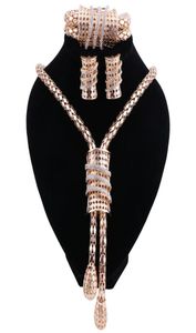 NOUVEAU BRIDE BIENDE Set Goldcolor Crystal Collier Boutines Boutines Bracelet pour les femmes indiennes 039