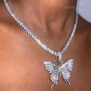 Pendentif papillon 925 collier en argent pour hommes et femmes accessoires de mode Hip Hop brillant personnalité de rue collier complet de diamants