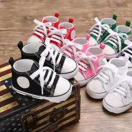 Nieuwe canvas baby sport sneakers schoenen pasgeboren baby jongens meisjes eerste wandelaars schoenen baby peuter zachte zool anti-slip babyschoenen
