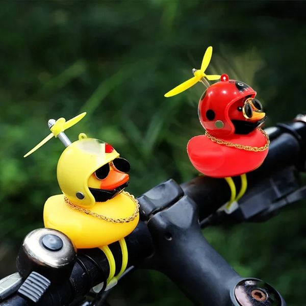 Nuevo coche lindo pato con casco viento roto pequeño pato amarillo casco para bicicleta o motocicleta montar ciclismo decoración accesorios de adornos para coche