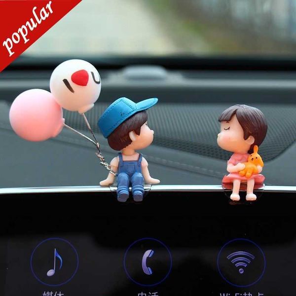 Nouvelle voiture décoration mignon dessin animé Couples figurine Figurines ballon ornement Auto intérieur tableau de bord accessoires pour filles cadeaux