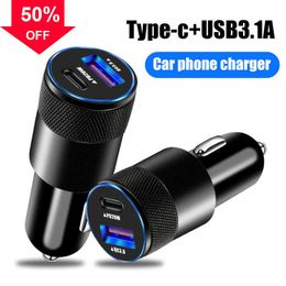 Nouveau chargeur de téléphone de voiture (Type-c + USB3.1A) Chargeur de voiture sans fil à double sortie Tension d'entrée DC12-24V Modèles applicables Modèles 12V-15V