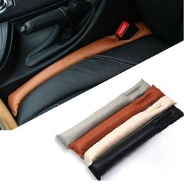 Neue Autositz Lückenfüller Weiches Auto Styling Polsterung Leder Leck Pads Stecker Spacer Universal Autozubehör Innenraum Auto Organizer