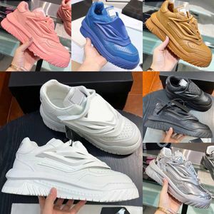 Nouvelles chaussures décontractées chaussures de couple de mode pour hommes chaussures pour femmes légères à fond épais petites chaussures blanches dames chaussures de vaisseau spatial odissea à lacets chaussures de créateurs