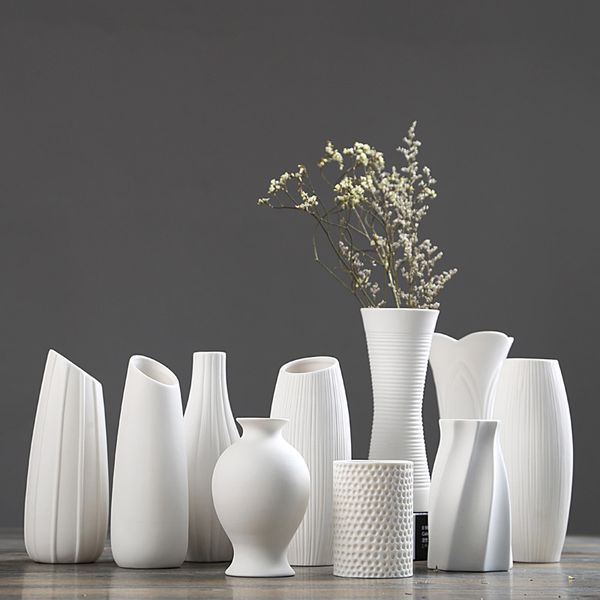 Nouveau Céramique Artisanat Blanc Vase Moderne Simple Porcelaine Salon Décoration Ameublement Artisanat Vase 210310