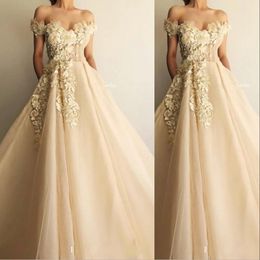 Nieuwe Champagne Prom Jurken Quinceanera Jurken Off Schouder Kant Applicaties Beaded 3D Floral Flowers Tule Sweet 16 Feestjurk Avondjurken