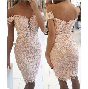 Nouvelle robes de cocktail de dentelle rose blush pas cher manches de capuchon d'épaule