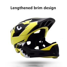 Nouveaux enfants balance vélo casque de moto équitation sport équipement de protection vélo coulissant casques complets motos une pièce accessor236Y