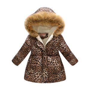 Nueva chaqueta de plumón con estampado de leopardo retro a la moda con capucha de felpa para niños, chaqueta de invierno para niño, ropa cálida para niños