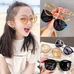 NOUVEAUX ENFANTS Retro Summer UV Protection garçons et filles Lunettes de soleil Bébé Lunes de teinte confortable L2405