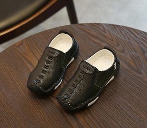 Nuevos zapatos para niños, zapatillas informales de cuero para niños, zapatos planos a la moda para niñas, mocasines para estudiantes, zapatos para bebés pequeños