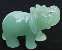 Nouveau Jade vert chinois sculpté éléphant petite statue