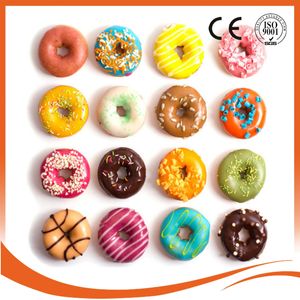 Nieuwe Chinese manufacturingAutomatic Commerciële donut maker donut machine, Bredere Olie Tank, 3 Set Mallen 110 v/220 v gratis verzending