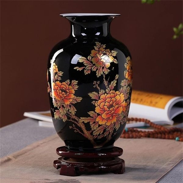 Nuevo jarrón de estilo chino Jingdezhen, florero de porcelana negra con esmalte de cristal, decoración del hogar, floreros brillantes hechos a mano con rosas familiares LJ201202493