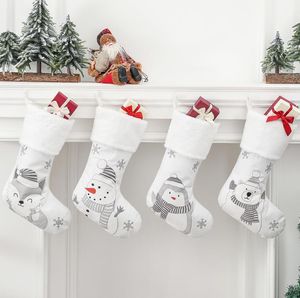 Nuevos suministros de decoración navideña Calcetines grandes navideños Medias para árboles de Navidad Colgante Regalo para niños Bolsa de dulces Escena Vestir SN6818