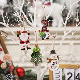 Nuevas decoraciones navideñas, muñeco de dibujos animados, colgante de madera de colores, árbol de Navidad, colgante pequeño, colgante para ancianos sin rostro