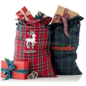 Nieuwe kerstzakken voor kinderen Candy Bag Canvas Santa Plaid Style X-MAS Gift Sack I0424 0425