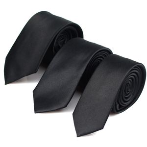 Groom liens classiques liens noirs pour hommes en soie nouties Business Party Business Adult Neck Tie Casual Solid