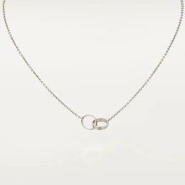 Nuevo diseñador clásico de doble bucle encantos colgante collar de amor para mujeres niñas 316L titanio acero joyería de boda Collares Collier