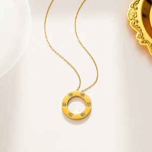 Nouveau concepteur classique Round de luxe pour l'atmosphère féminine avec des colliers originaux de Cartiraa