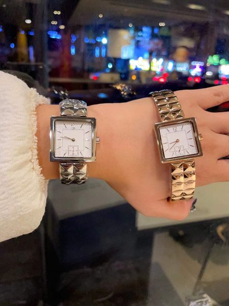 Nouveau classique géométrique carré montres Vintage argent Quartz montre-bracelet femmes numéro chronomètre dame en acier inoxydable bracelet femme horloge